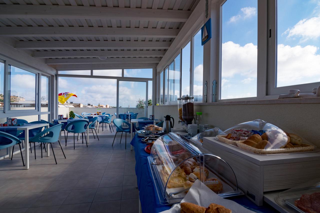 Hotel Pharos San Vito Lo Capo Exterior foto